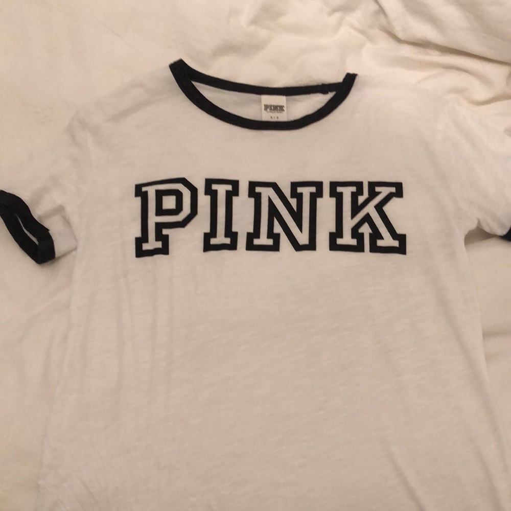 white PINK short sleeved